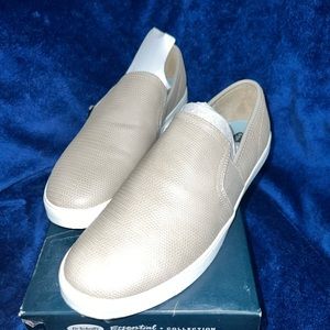 Never worn new in box